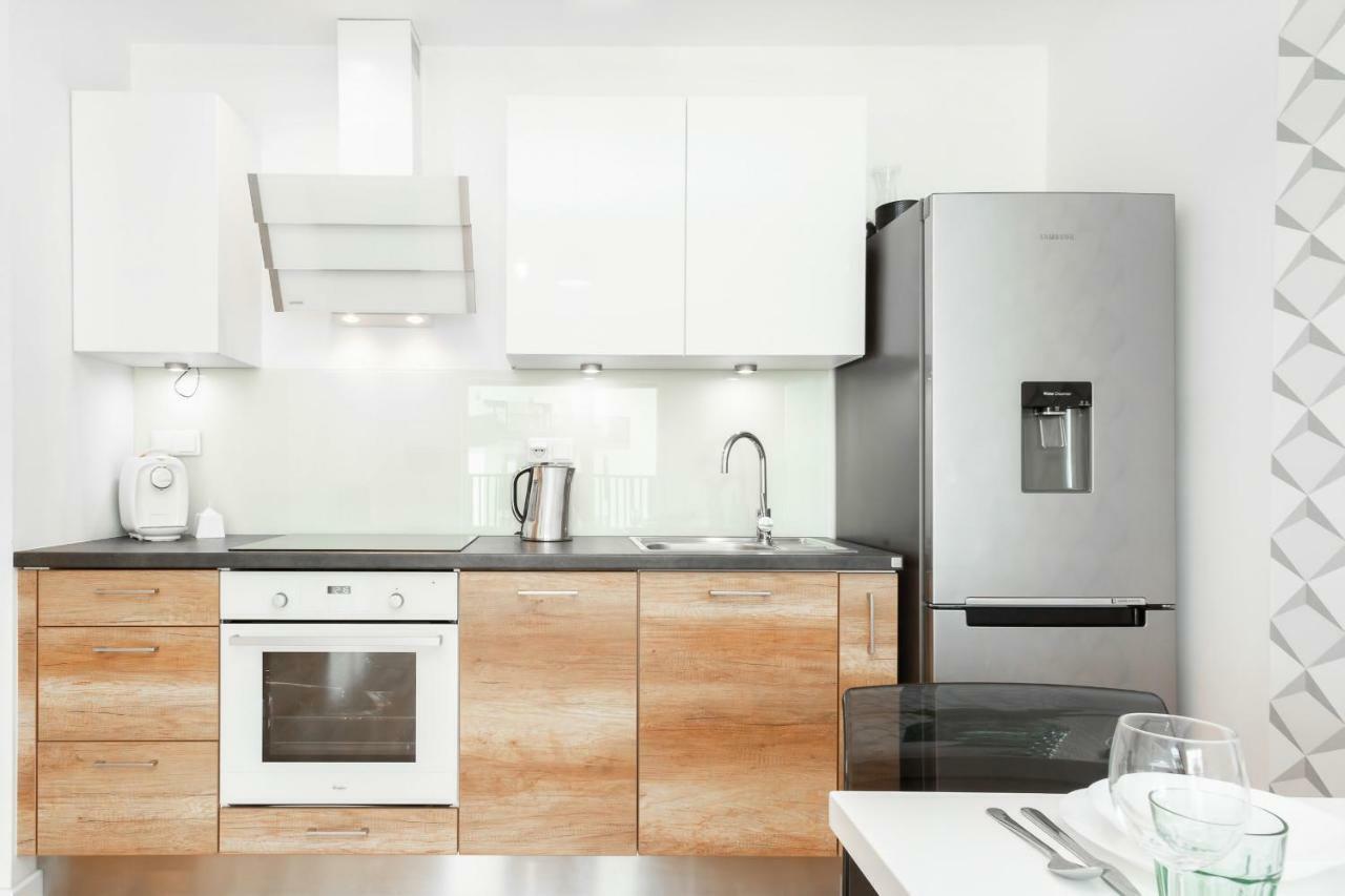 ורשה A&D Apartment By Noclegi Renters מראה חיצוני תמונה